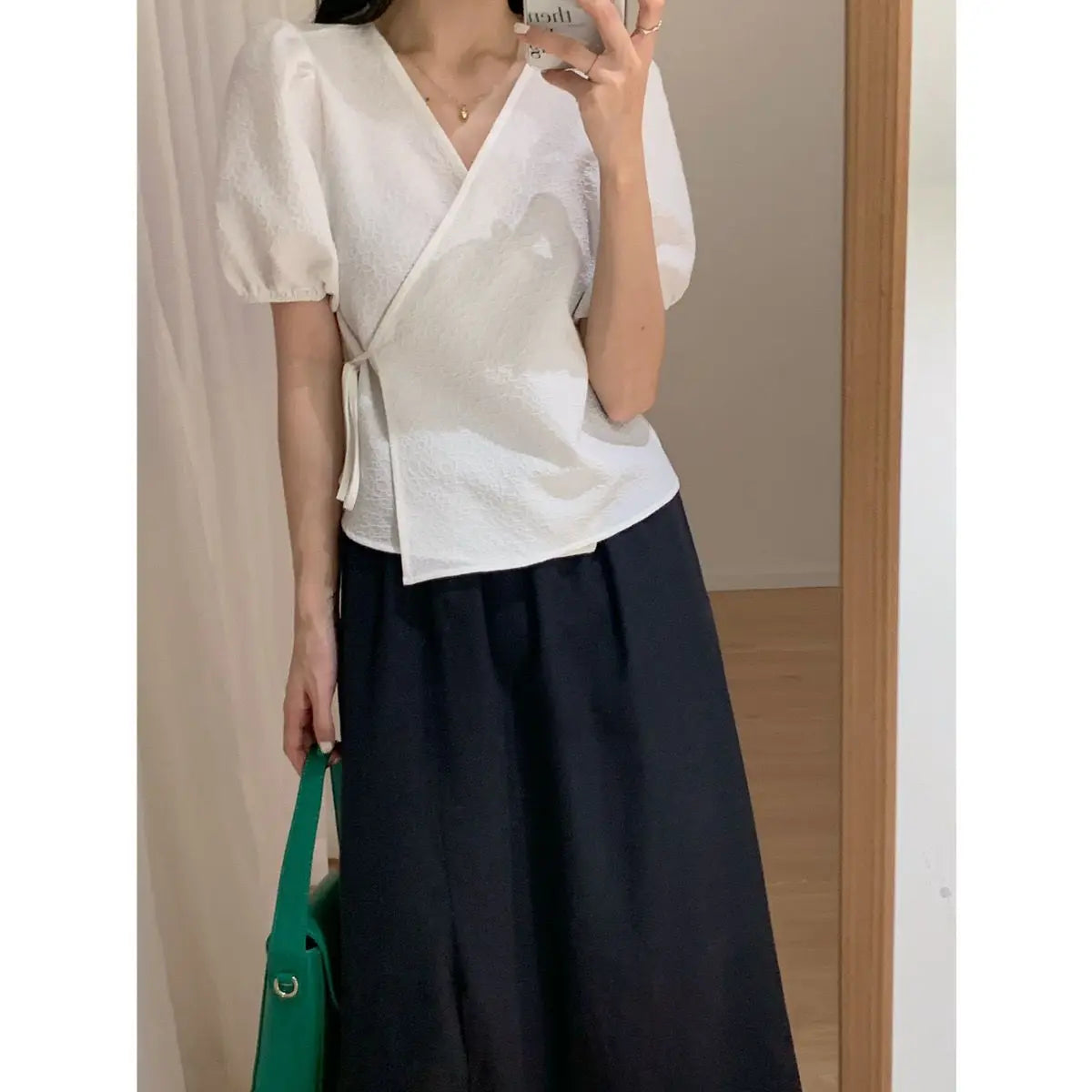 Blouses Women Summer Korean Style V-neck Design Simple Puff Sleeve Leisure Lace-up All-match Vintage Elegant Daily Trendy Tops