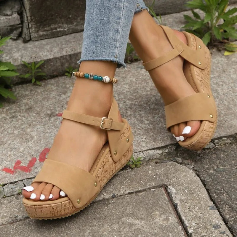 Women's Sandals Platform Wedge 2024 Summer Ladies Shoes Buckle Strap Heeled Sandal Rivet Footwear