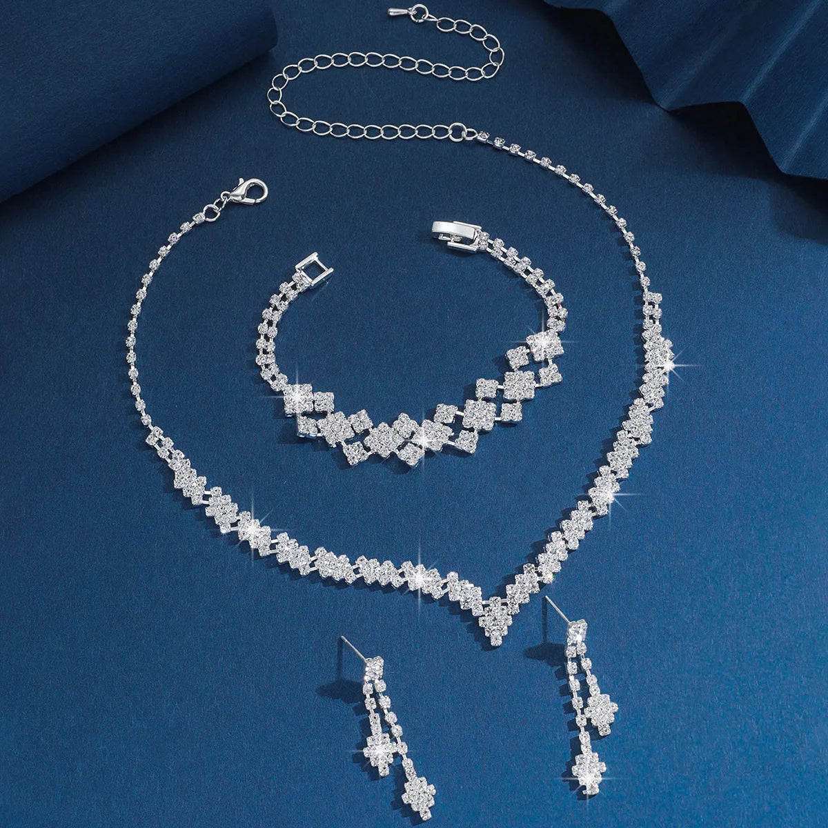 3pcs Bridal Jewelry Set Silver Plated Rhinestone Fold Clutch Bracelet Tassel Earrings Wedding Jewelry Gift Trendy Style-9253