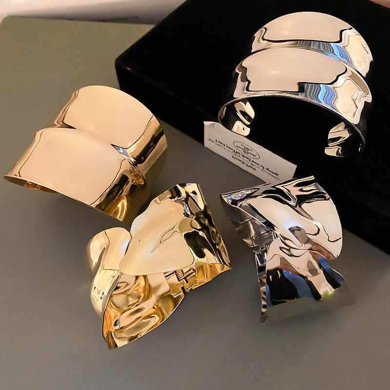 Metal Ring Multi-layer Geometric Alloy Bracelet For Women Exaggerated Cool Style Arm Ring Light Luxury Party Jewelry Accessories