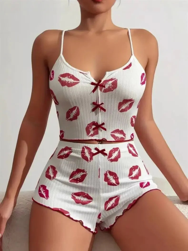 New Hot Sale Of The Season Heart Print Color Block Sleepwear Set with Front Slit Strap Design Comfortable Spandex Nightgown Wome