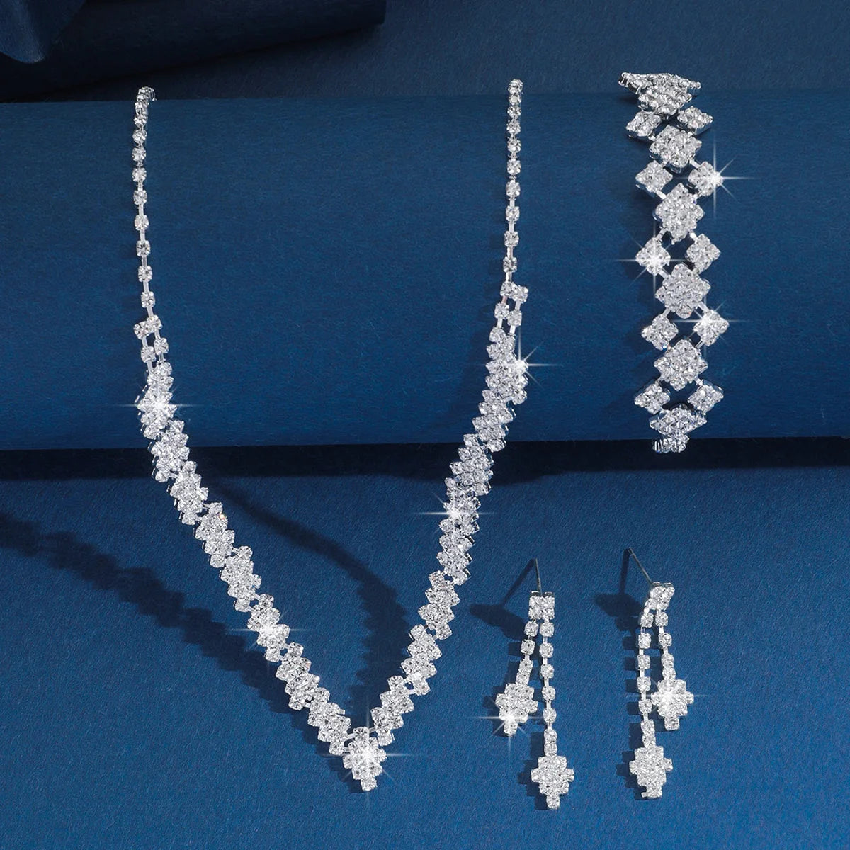 3pcs Bridal Jewelry Set Silver Plated Rhinestone Fold Clutch Bracelet Tassel Earrings Wedding Jewelry Gift Trendy Style-9253
