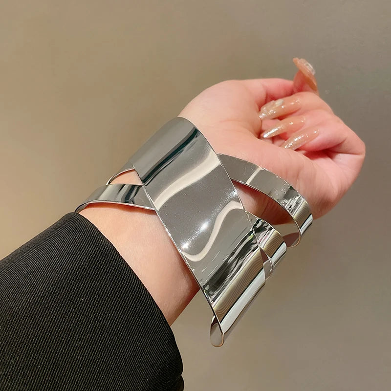 Metal Ring Multi-layer Geometric Alloy Bracelet For Women Exaggerated Cool Style Arm Ring Light Luxury Party Jewelry Accessories